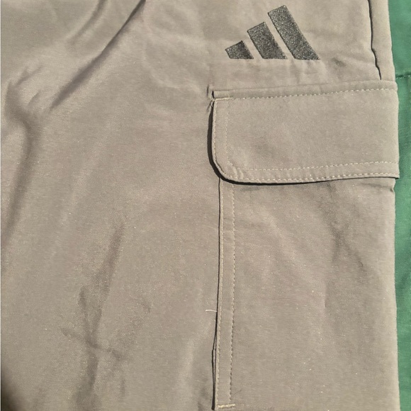 Adidas Men's Cargo Pants in Charcoal - Picture 2 of 4